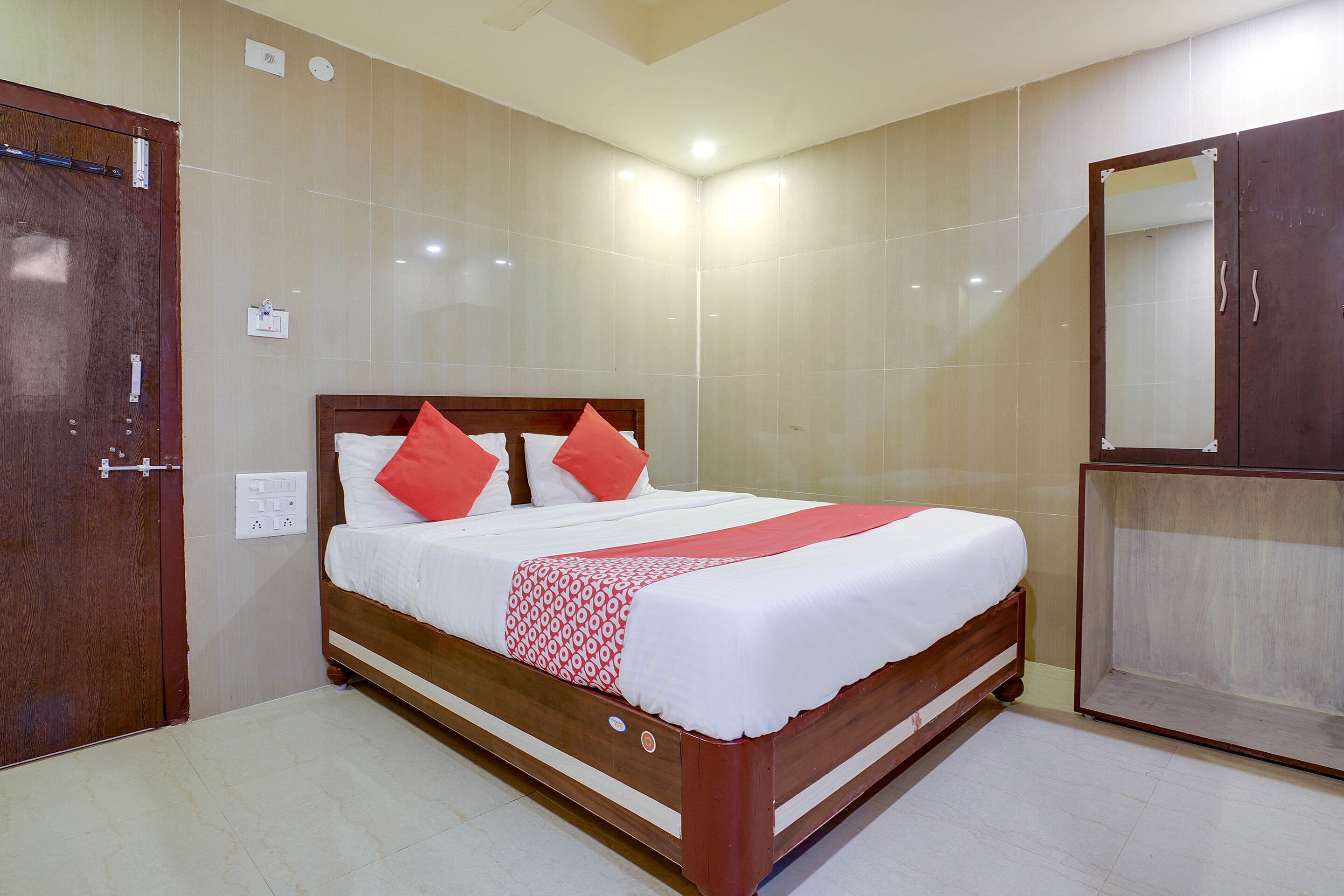 oyo 46788 balaji residency