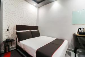 Super Collection O Sonica Gold Civil Lines,Prayagraj>>Allahabad,3 star