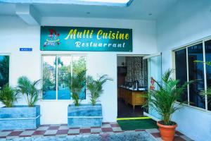 ss silver oaks resort