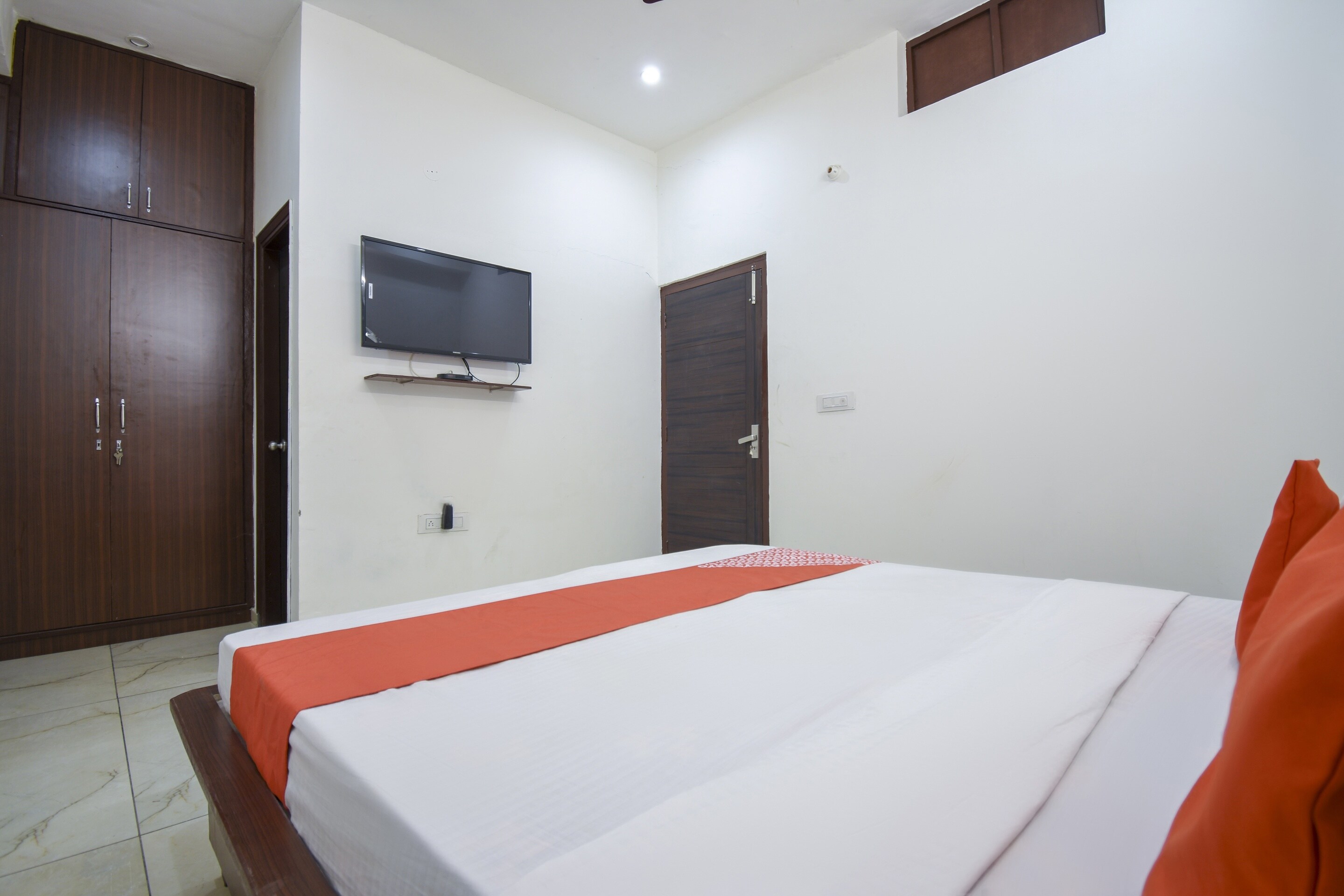 hotel o 71214 hotel welcome inn