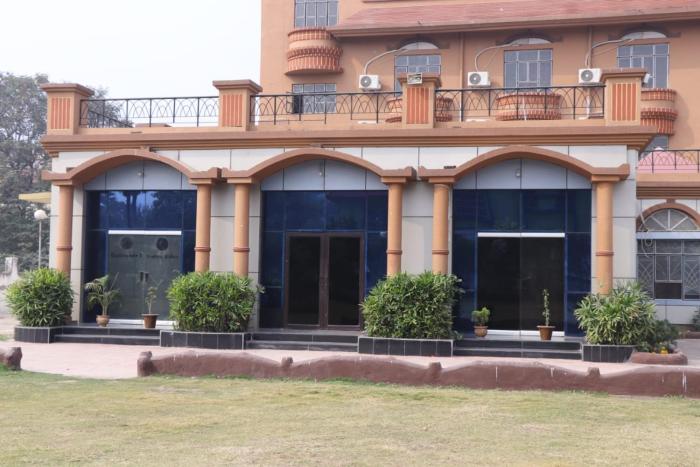 hotel patliputra vishnu vihar