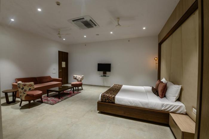 the regal banquets and rooms