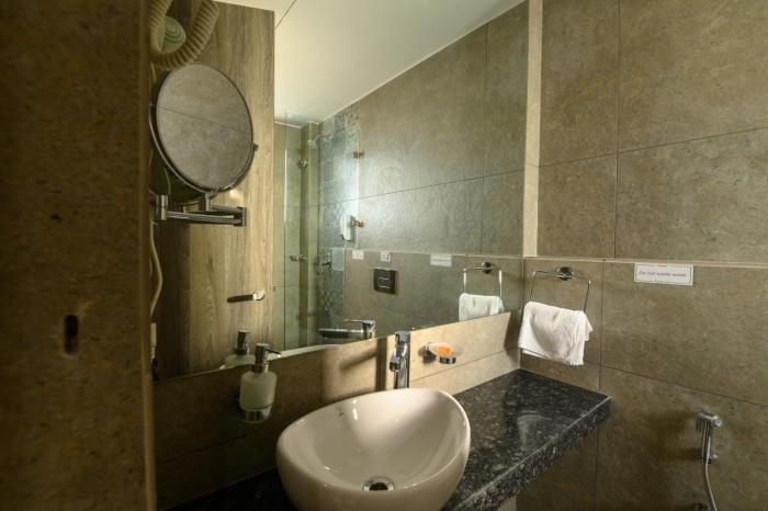 the regal banquets and rooms