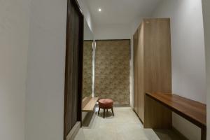 the regal banquets and rooms