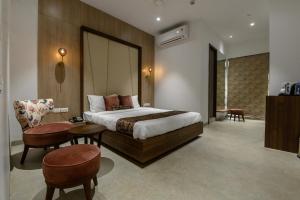 the regal banquets and rooms