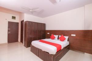 Hotel O The Royal International Hotel,Diary Circle>>Bengaluru,3 star