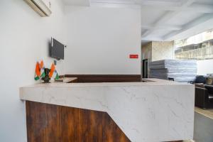 hotel o sunshine inn near pune railway station