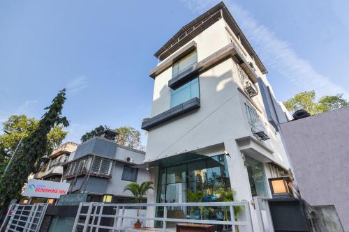 hotel o sunshine inn near pune railway station