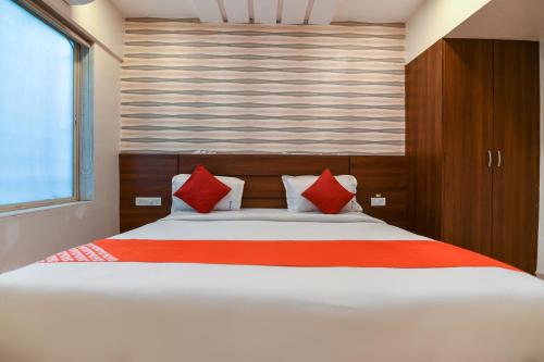 hotel o sunshine inn near pune railway station