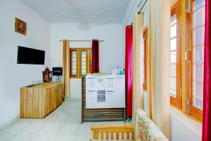 spot on chandras residence