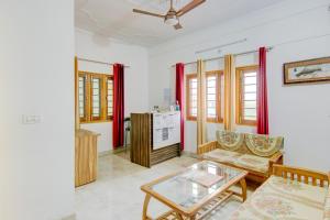 spot on chandras residence