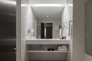 Hotel Tropico,Viana>>Luanda,4 star