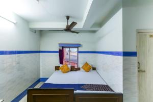 Spot On 74912 Vaishali Lodge,Wadki>>Pune,2 star