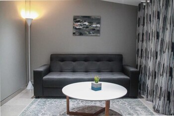 the cato suites hotel