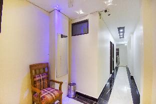 grover international hotel