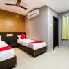 oyo 70680 mokshajna inn