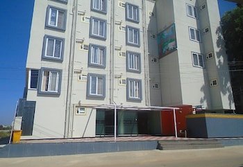sunshine hotel