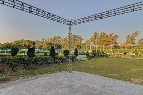 capital o kanha resort