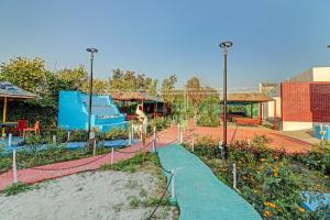 capital o kanha resort