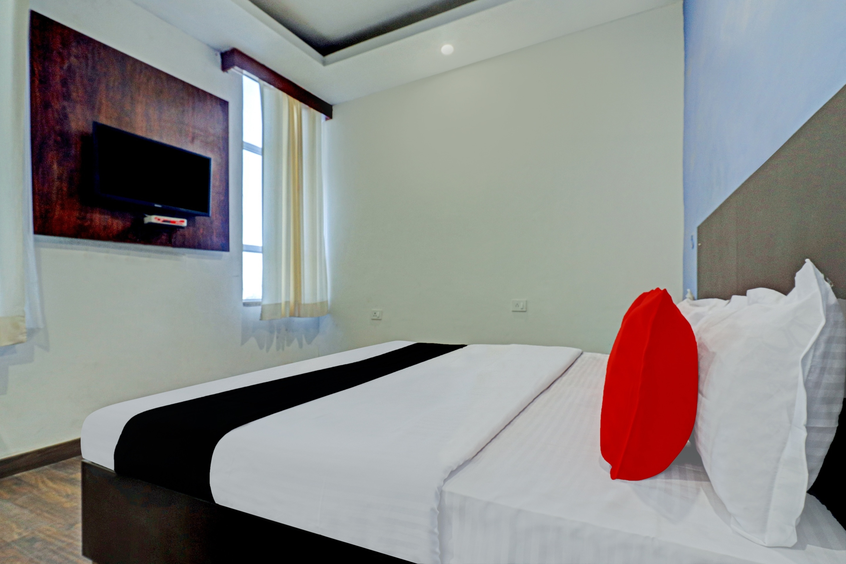 capital o kanha resort