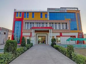 capital o kanha resort