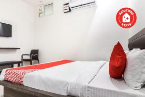 Hotel O Diamond Star,01, Hotel Diamond Opposite Katla Ramlila Maidan Khazanchain Bazaar Near Bus Stand, Hisar,3 star