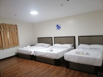 meaco royal hotel binan