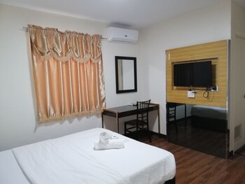 meaco royal hotel binan