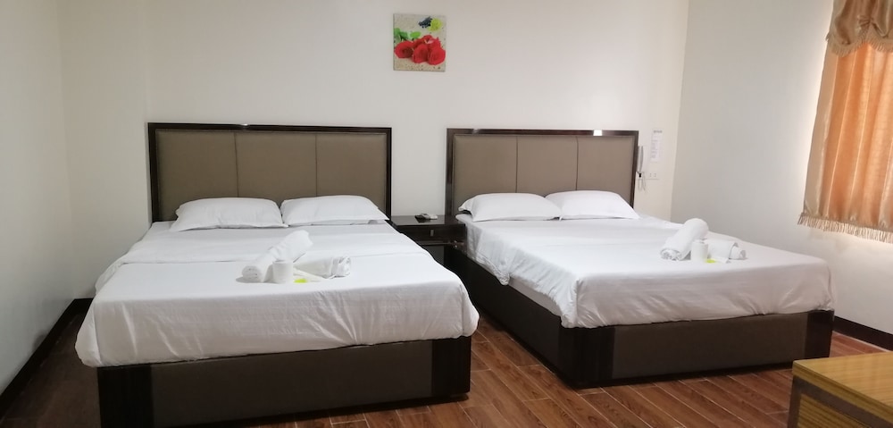 meaco royal hotel binan