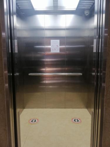 meaco royal hotel binan