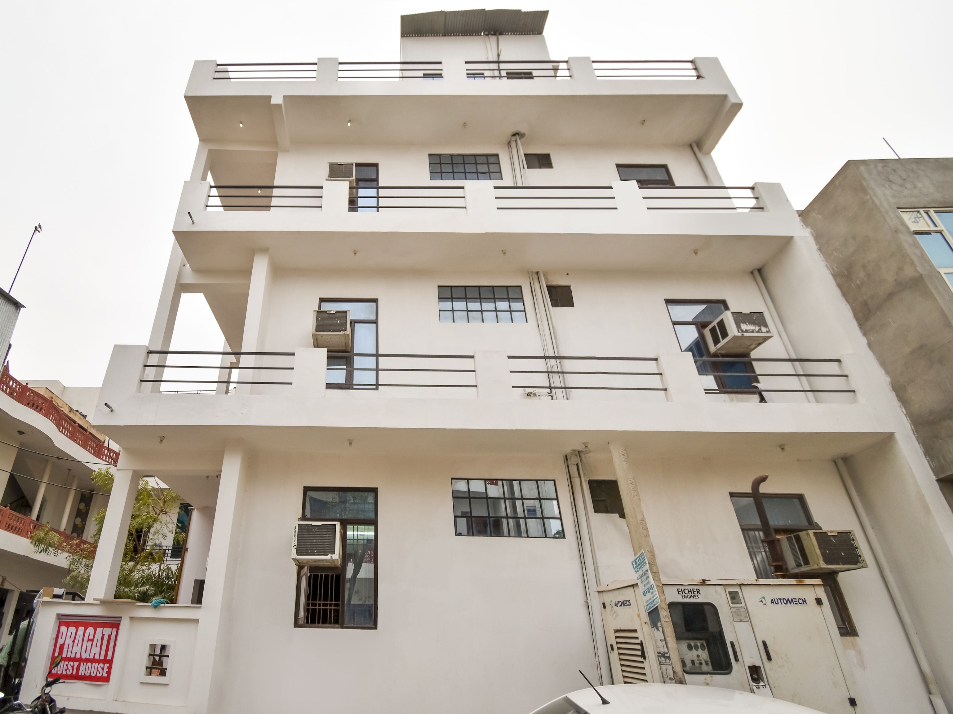 hotel o pragati inn
