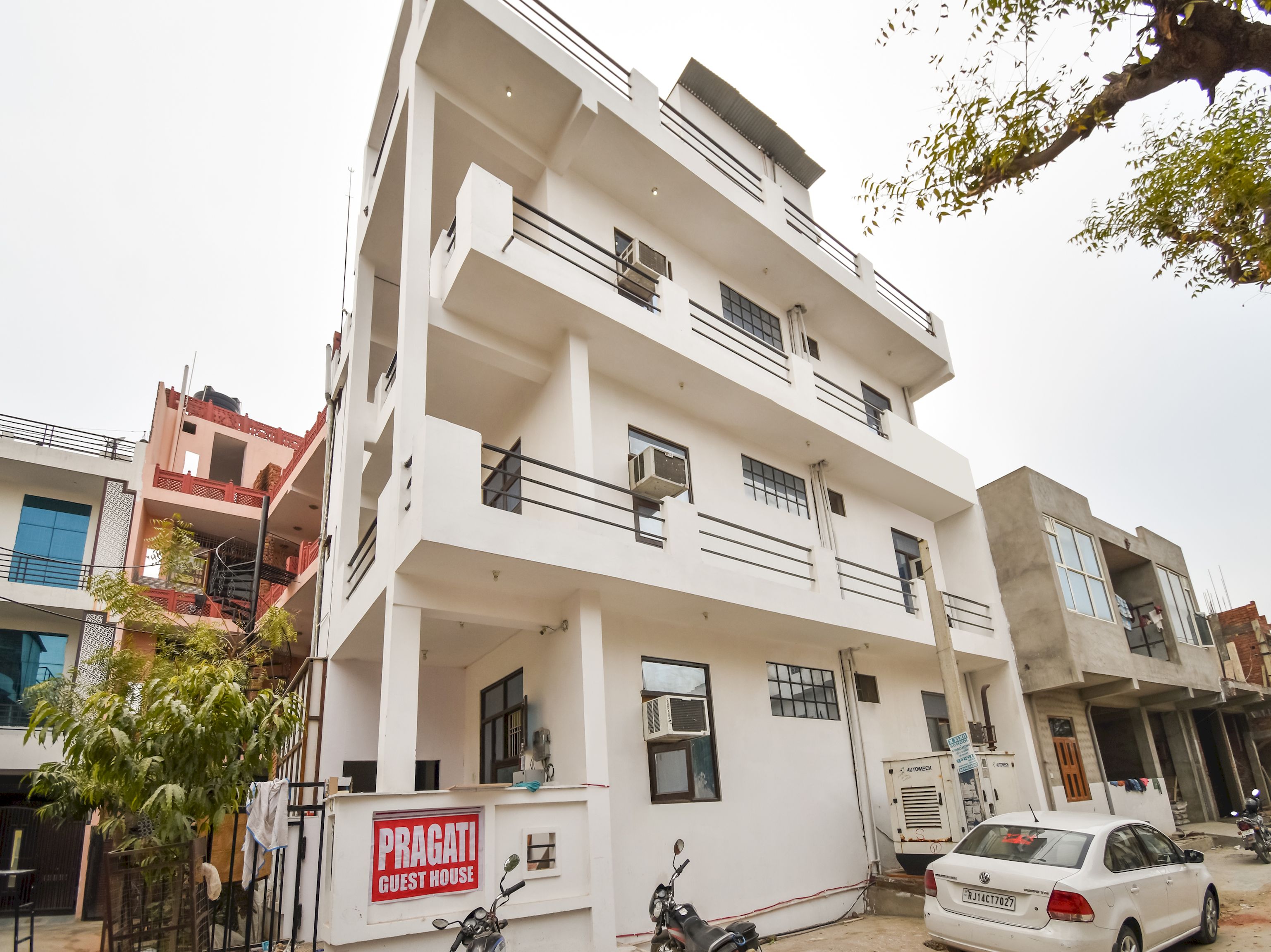 hotel o pragati inn
