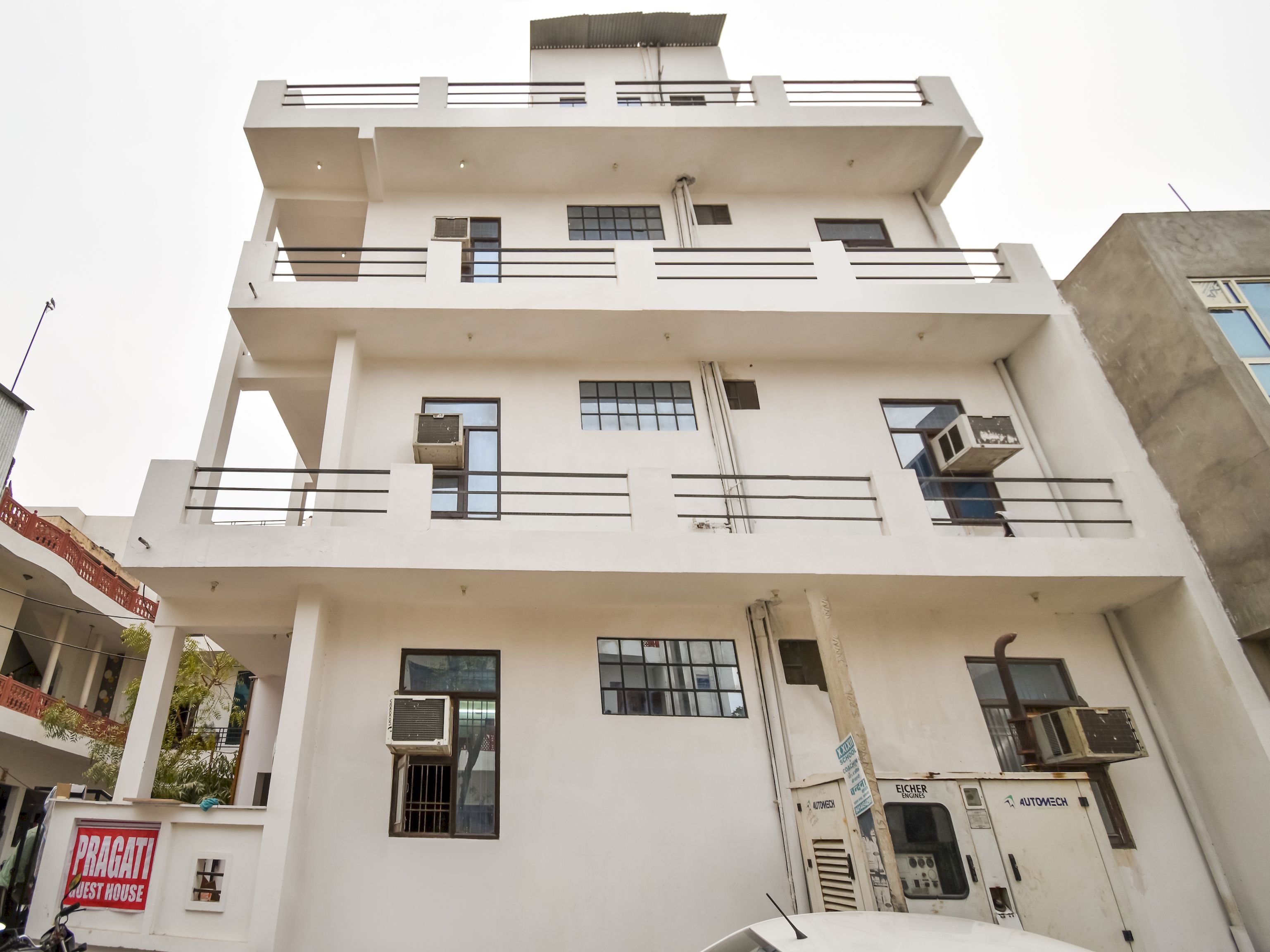hotel o pragati inn