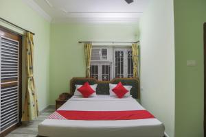 hotel o ma kali guest house