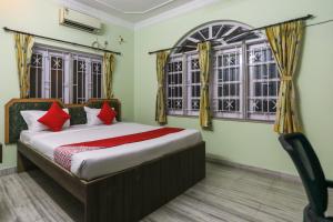 hotel o ma kali guest house