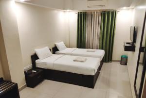 Aura Residency,Keerankulangara>>Thrissur,3 star