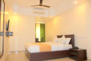aura residency