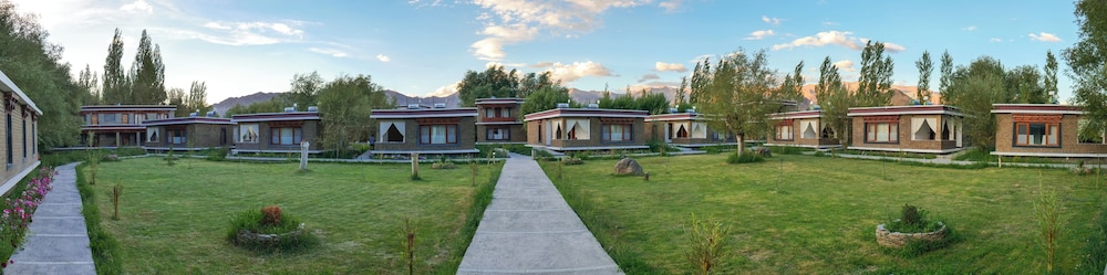 le mentok wellness resort