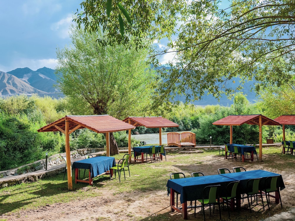 le mentok wellness resort