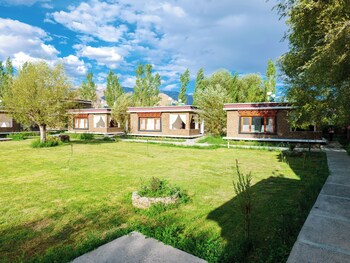 le mentok wellness resort