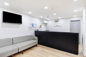 super townhouse the royal retreat