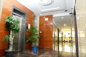 lakeview residency