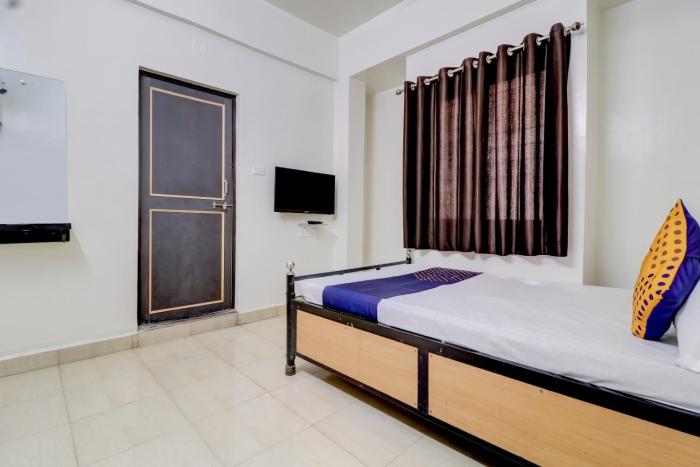 spot on 77742 royal rest rooms