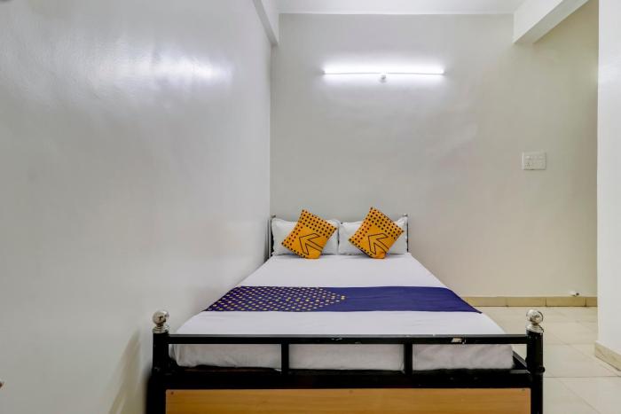 spot on 77742 royal rest rooms