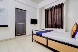 spot on 77742 royal rest rooms