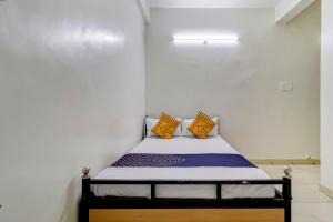 spot on 77742 royal rest rooms