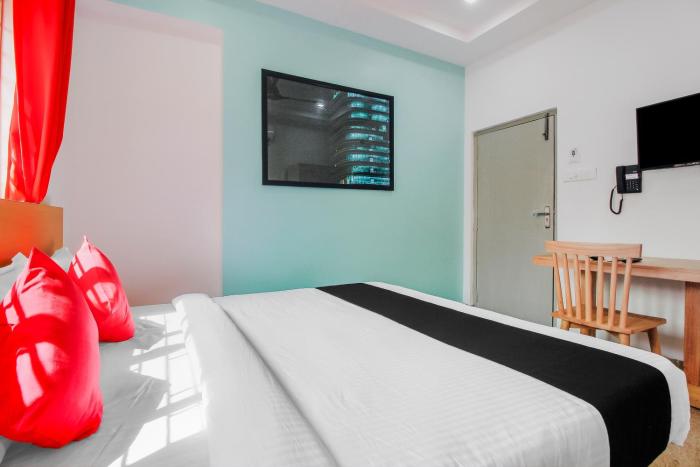 capital o76170 hotel mayukha