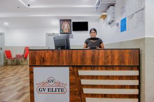 capital o76170 hotel mayukha