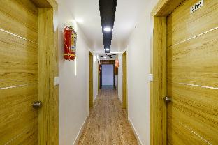 hotel safari inn c g road