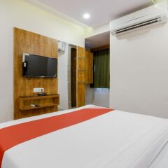 hotel safari inn c g road
